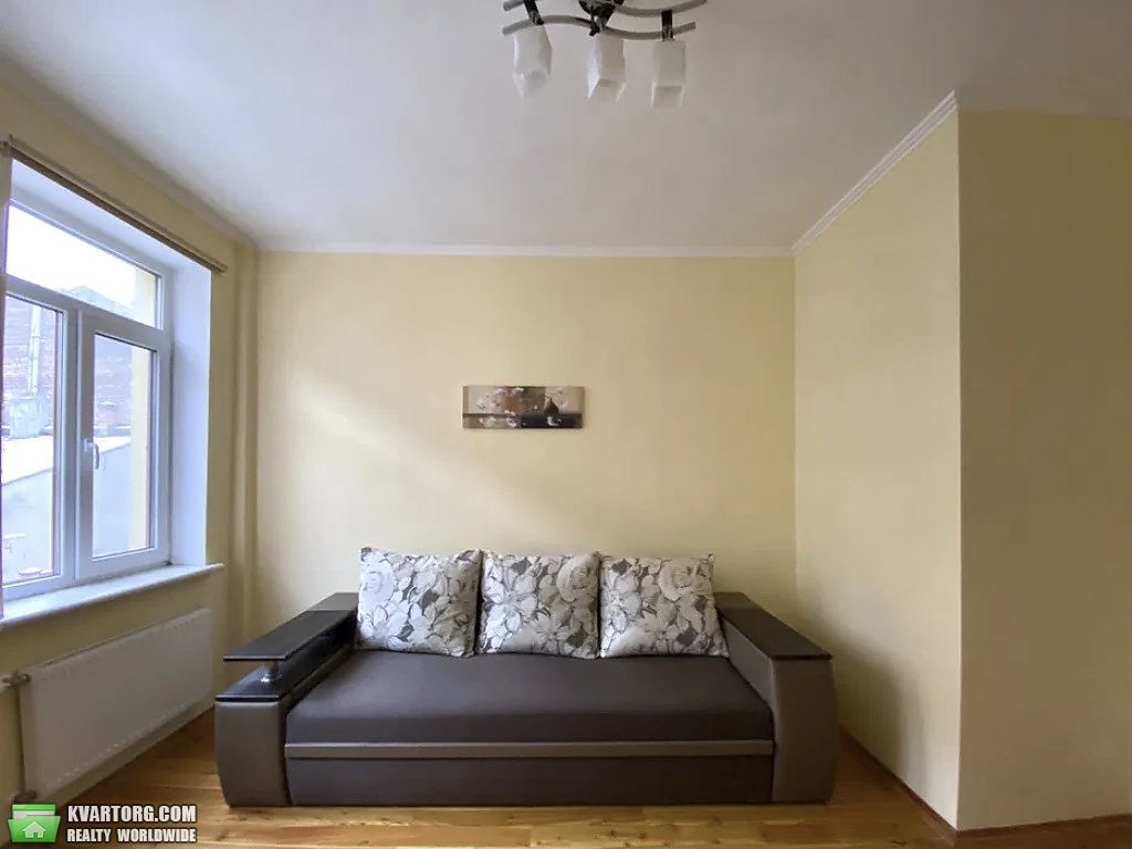 Rent out 1-room apartment. Львов, Сар‘яна — photo 3