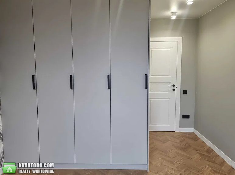 Sell 3-room apartment. Киев, Максимовича — photo 3