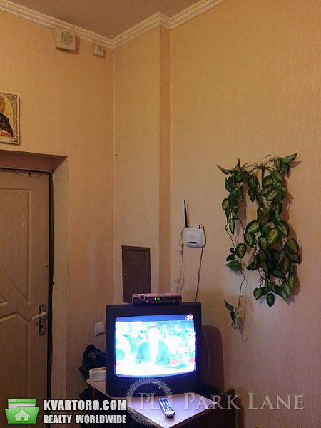 Sell 3-room apartment. Киев,  Срибнокильская — photo 4
