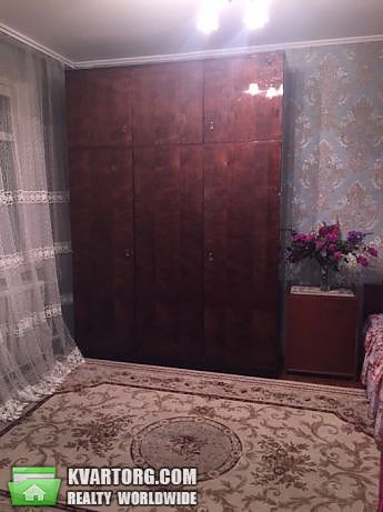 Rent out 3-room apartment. Киев, Днипровская набережная — photo 1
