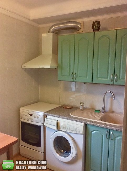 Sell 2-room apartment. Киев,  Курнатовского — photo 1