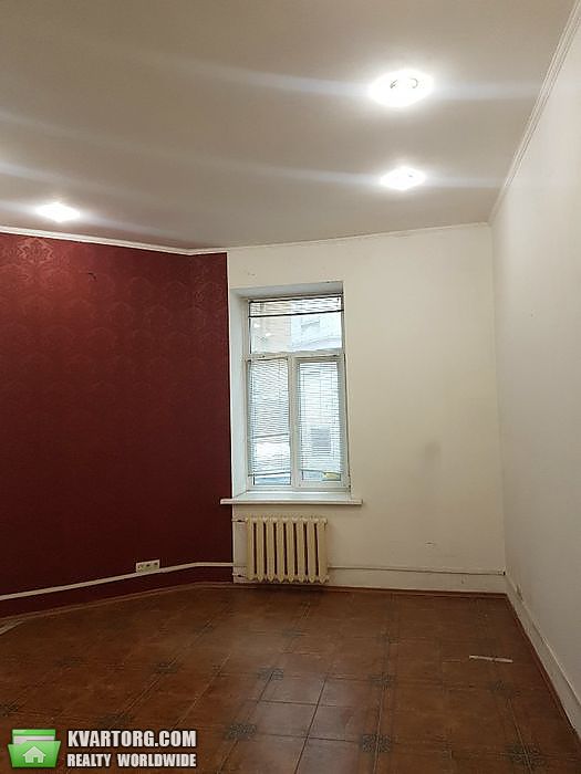 Sell 2-room apartment. Киев,  Набережно-Крещатикская — photo 1