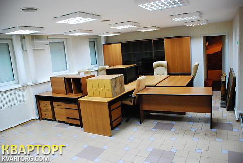 Rent out office. Киев,  Владимирская — photo 1