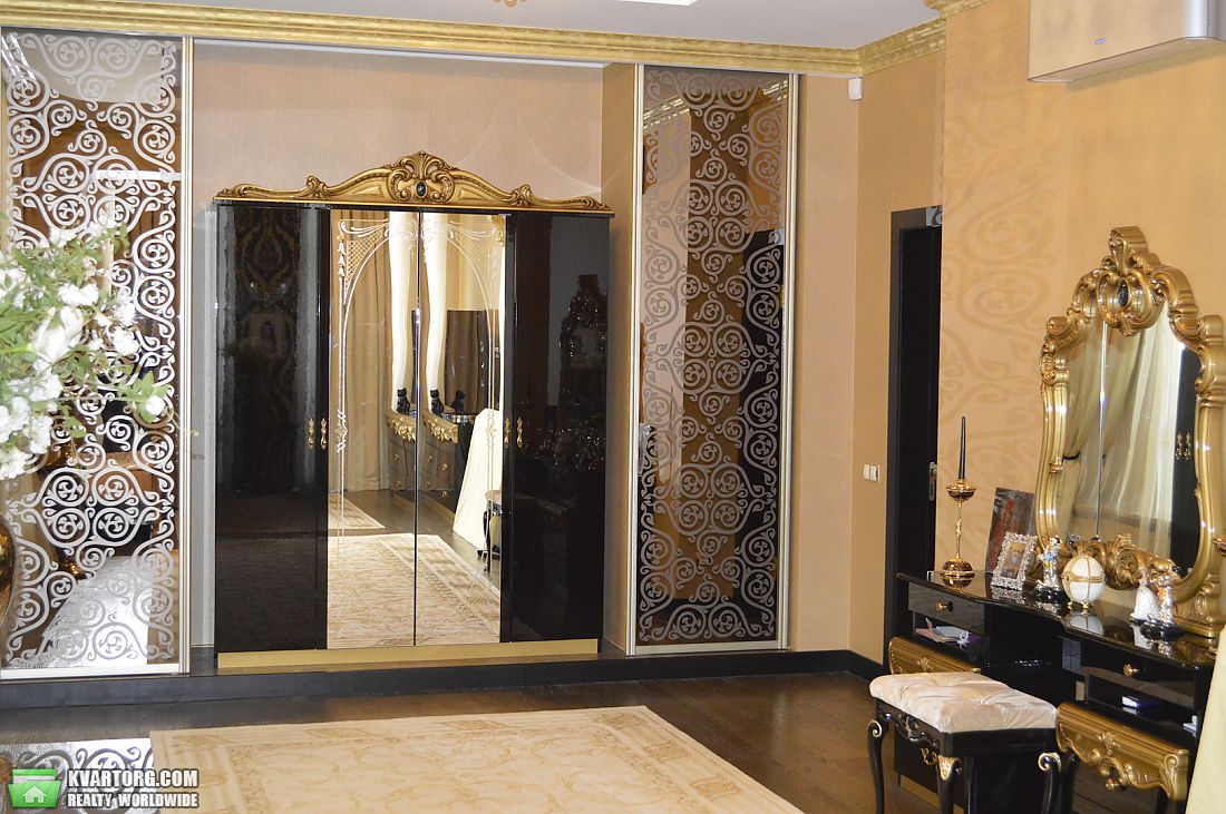 Sell 3-room apartment. Киев,  Драгомирова — photo 5