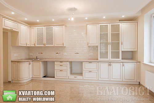 Sell 4-room apartment. Киев,  Полтавская — photo 4
