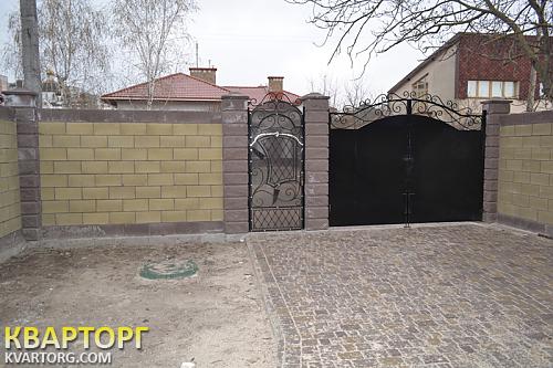 Sell house. Ровно, Коновальца — photo 2