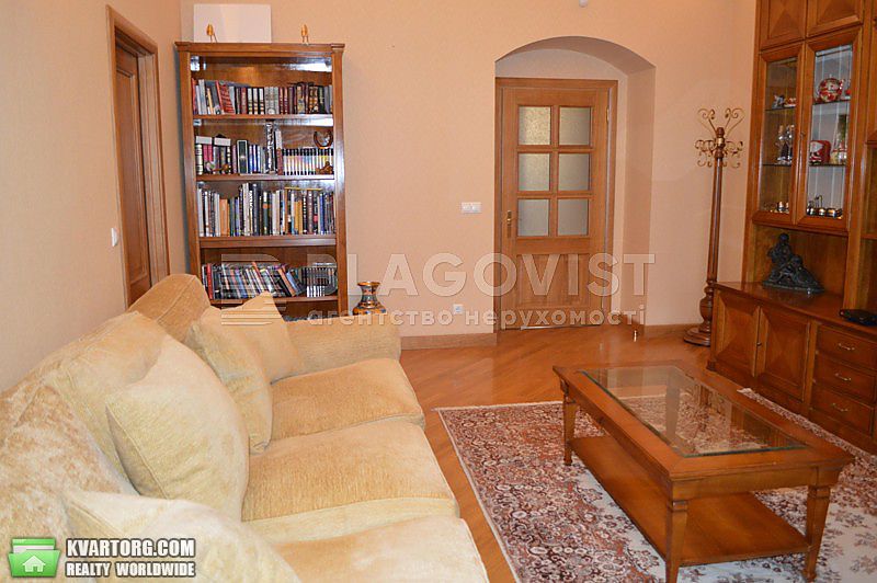 Sell 2-room apartment. Киев,  Банковая — photo 3