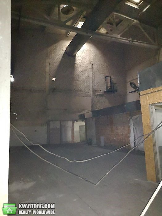Rent out warehouse. Киев,  Деревоотделочный пер — photo 4