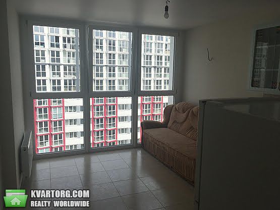 Sell 1-room apartment. Киев,  Драгоманова — photo 1