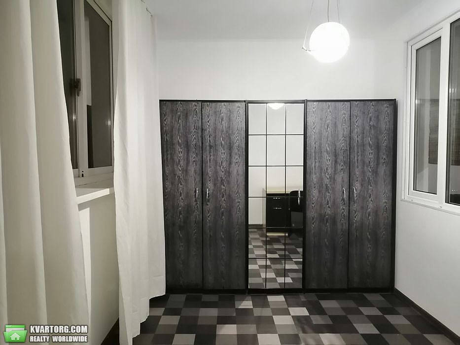 Rent out 1-room apartment. Киев, Академіка Сєркова — photo 8
