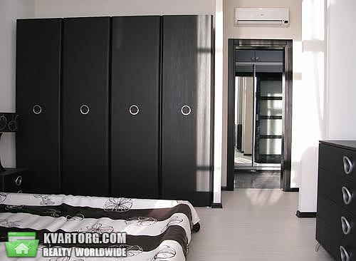 Sell 2-room apartment. Киев,  Драгомирова — photo 2