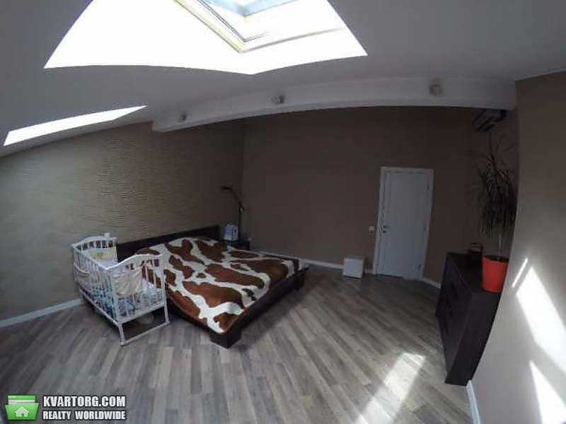 Sell 3-room apartment. Киев,  Школьный пер — photo 1