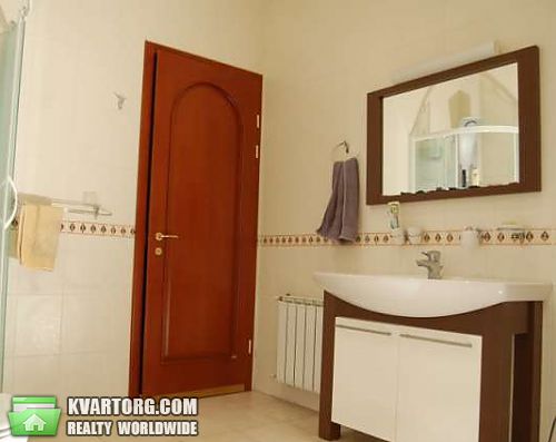 Rent out 4-room apartment. Киев, Героев Сталинграда пр — photo 9