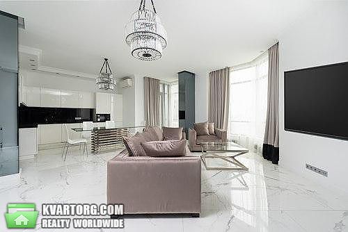 Rent out 3-room apartment. Киев, Болсуновская — photo 1
