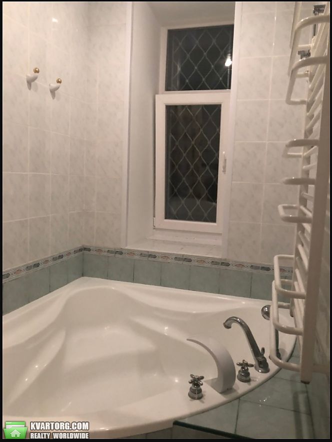 Rent out 3-room apartment. Киев,  Пирогова — photo 5