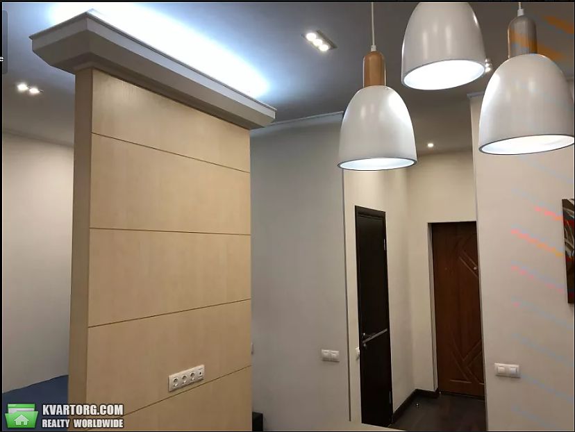Rent out 1-room apartment. Киев,  Жилянская — photo 3