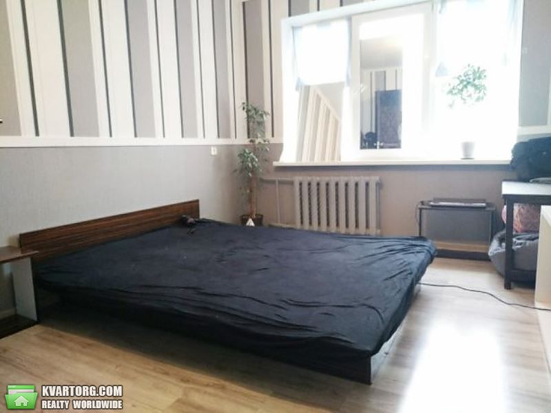 Sell 3-room apartment. Киев,  Жукова — photo 1