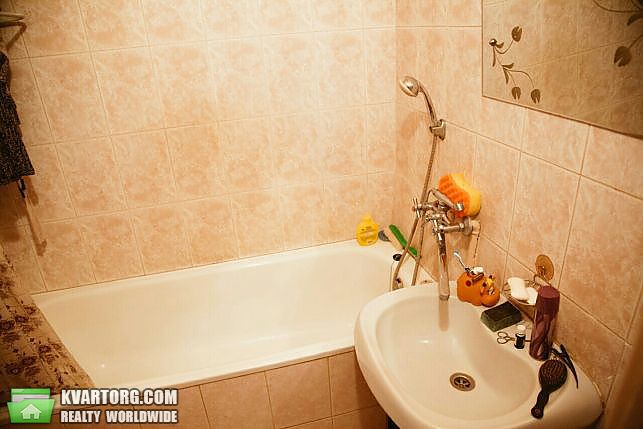 Rent out 2-room apartment. Киев,  Липковского — photo 5