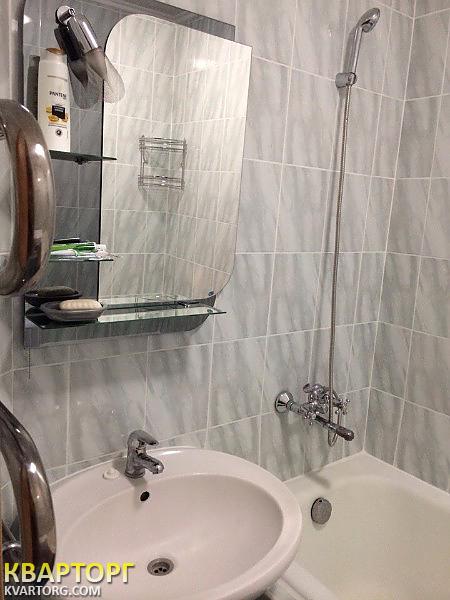 Rent out 2-room apartment. Киев, Бориса Гмыри — photo 10