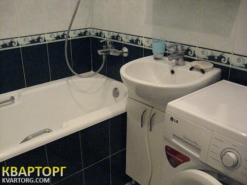 Rent out 3-room apartment. Киев, Чешская — photo 3