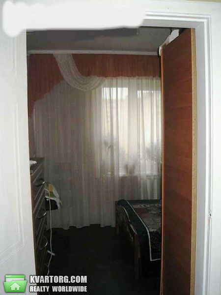 Sell 4-room apartment. Киев,  Ревуцкого — photo 3
