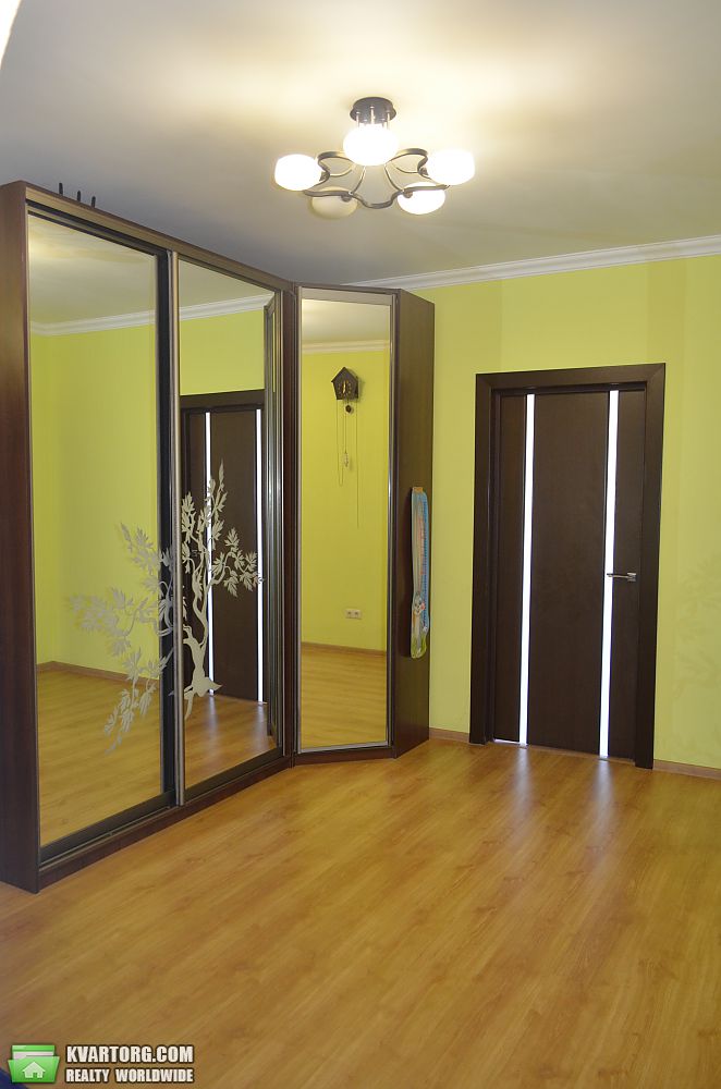 Sell 2-room apartment. Киев,  Харьковское шоссе — photo 3