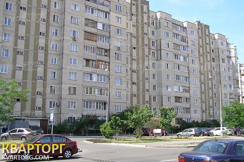 Sell 3-room apartment. Киев,  Кошица — photo 1
