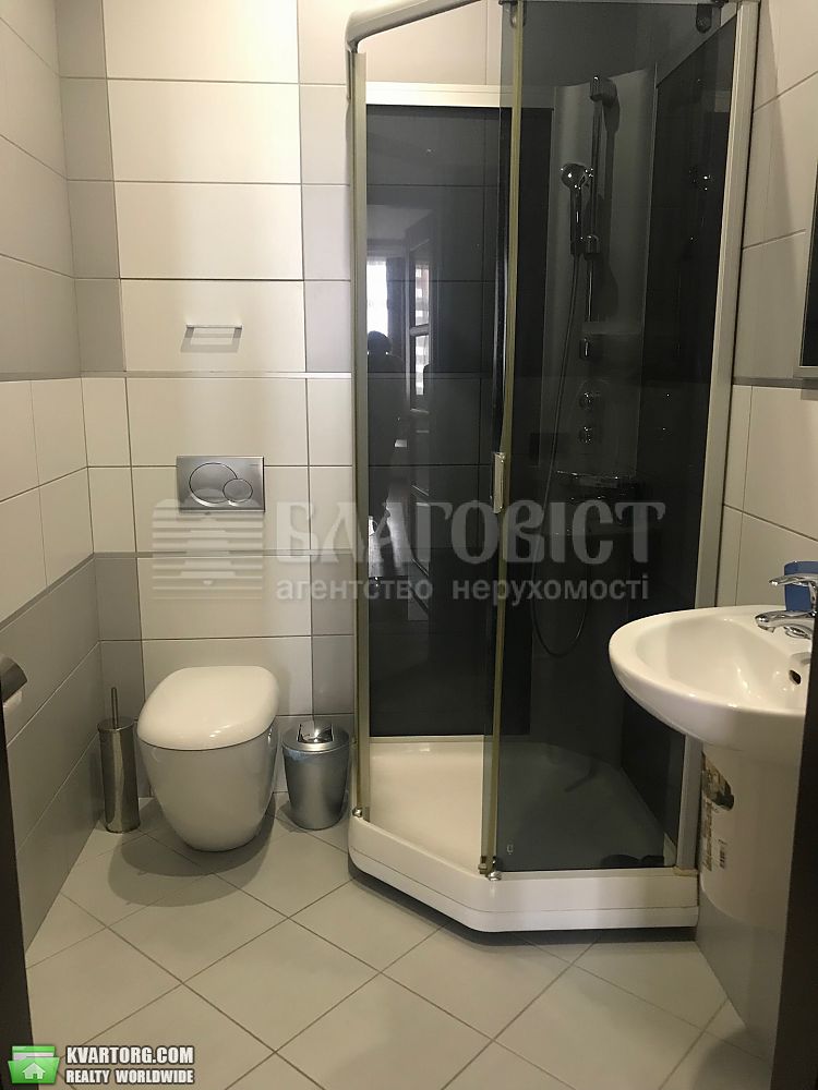 Rent out 3-room apartment. Киев,  Леси Украинки бул — photo 1