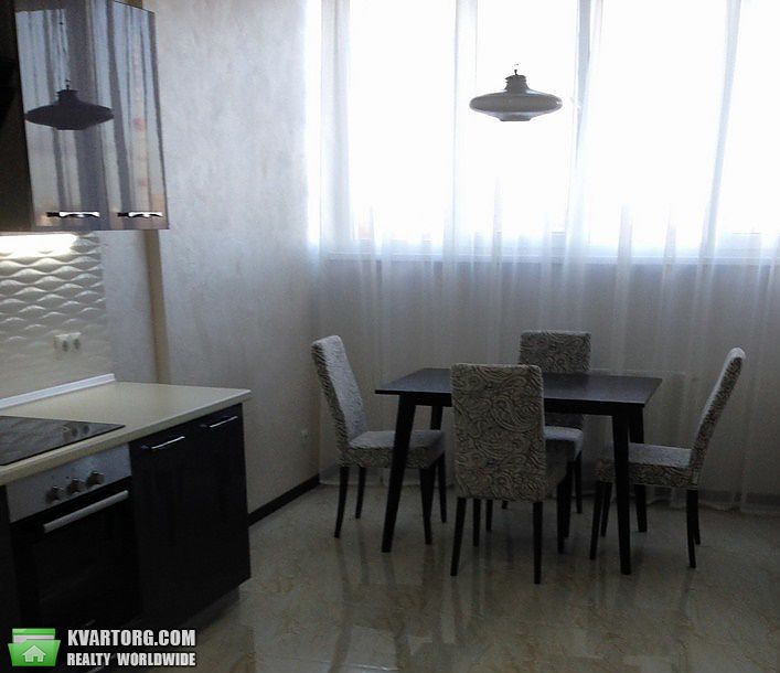 Sell 2-room apartment. Киев, Чорновола — photo 2