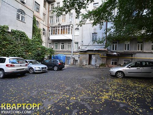Sell shop. Киев,  Богдана Хмельницкого — photo 1