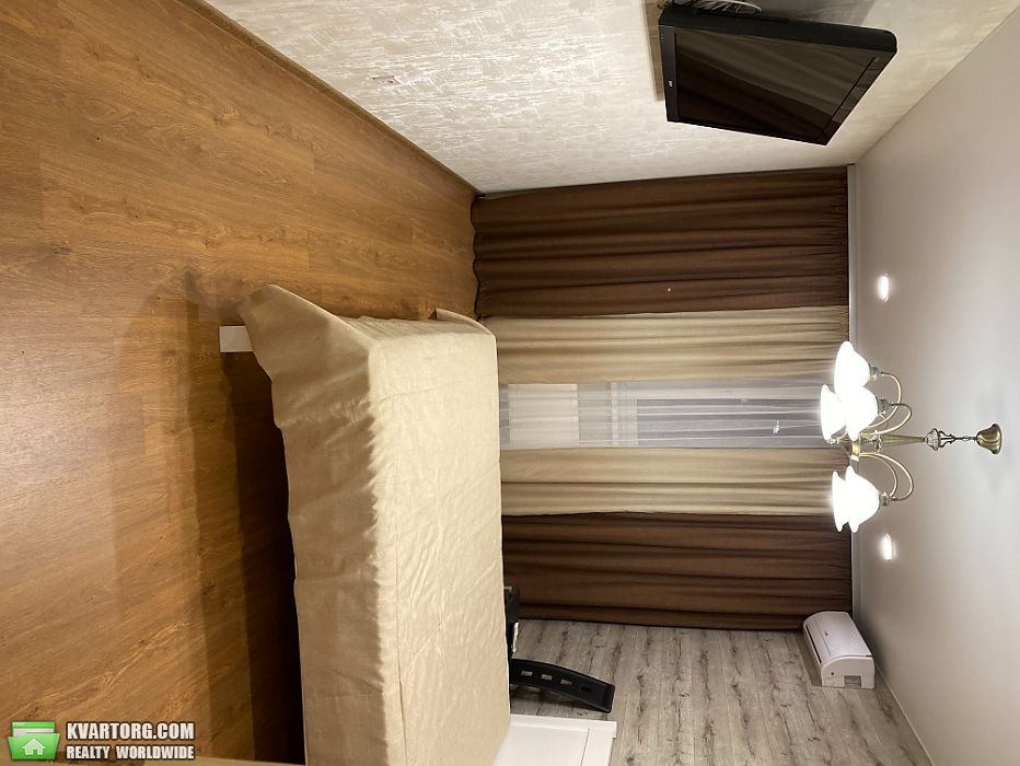 Rent out 1-room apartment. Киев,  Крушельницкой — photo 8