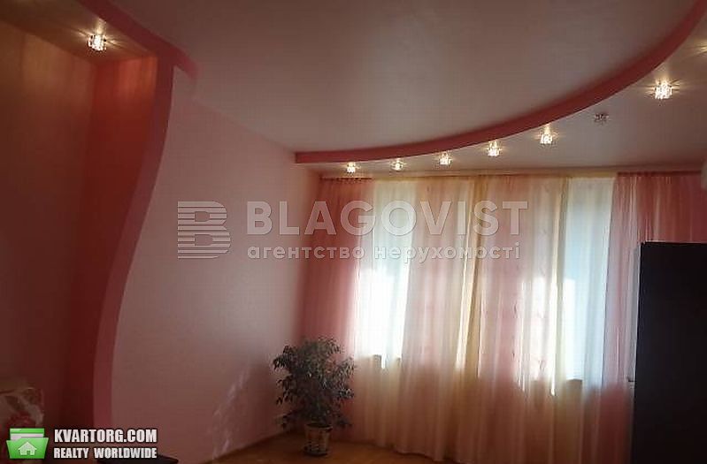 Rent out 2-room apartment. Киев,  Тимошенко — photo 1