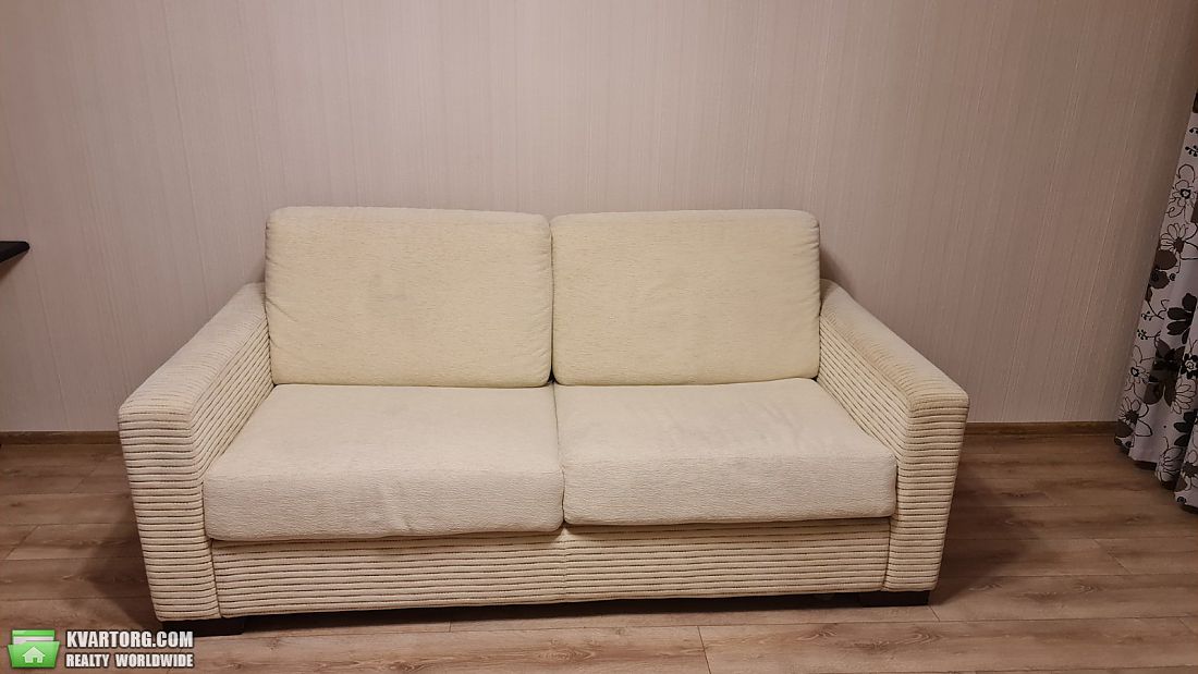 Rent out 2-room apartment. Киев, Вершигоры Петра ул. — photo 9