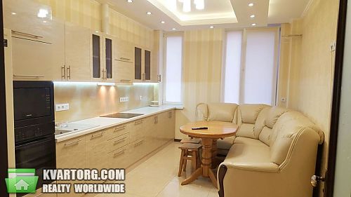 Rent out 3-room apartment. Киев, Регенераторная — photo 1