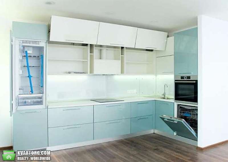 Sell 4-room apartment. Киев,  Макеевская — photo 2