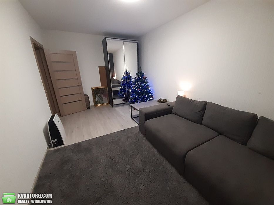 Sell 3-room apartment. Киев,  Панча — photo 2