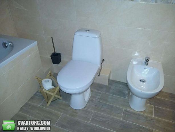 Rent out 2-room apartment. Киев,  Кондратюка — photo 9