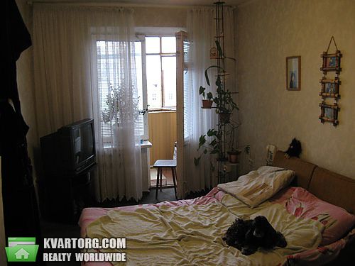 Sell 3-room apartment. Киев,  Радужная — photo 5