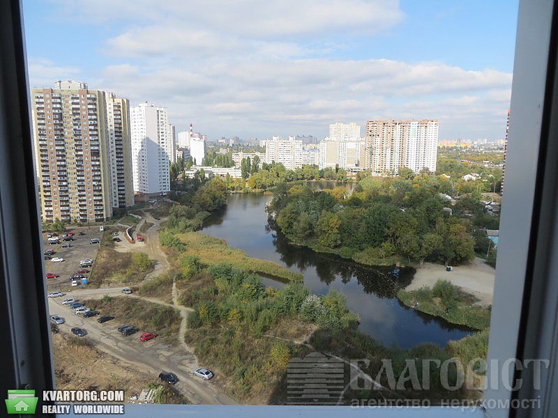 Sell 3-room apartment. Киев,  Урловская — photo 9