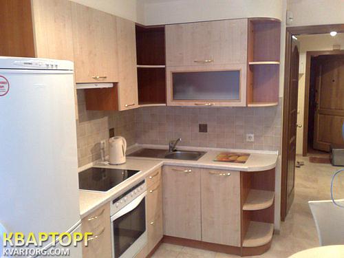 Rent out 1-room apartment. Киев,  Героев Сталинграда пр — photo 2
