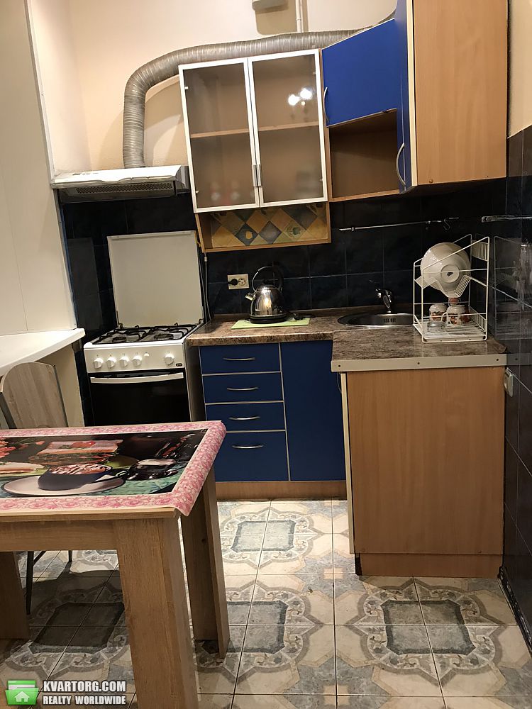 Rent out 2-room apartment. Одесса, Новосельского — photo 1
