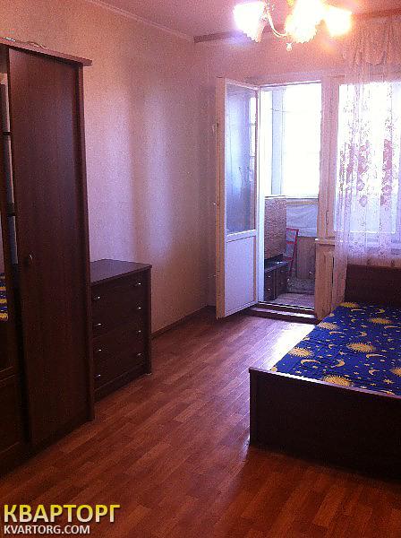 Rent out 3-room apartment. Одесса, Ильфа и Петрова — photo 1
