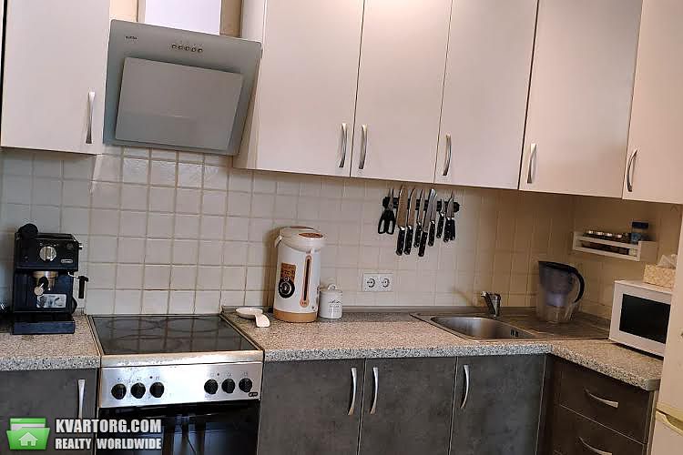 Sell 1-room apartment. Киев,  Комарова — photo 1