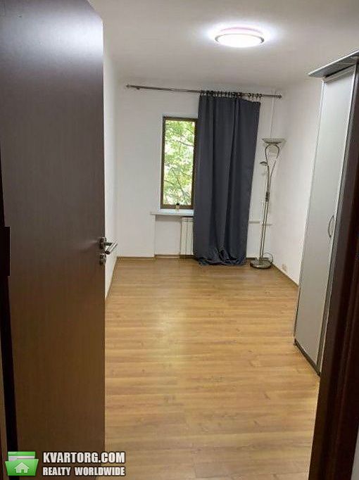 Sell 3-room apartment. Киев,  Подвойского — photo 5