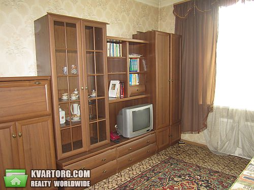 Rent out 2-room apartment. Днепропетровск, Карла Маркса — photo 1