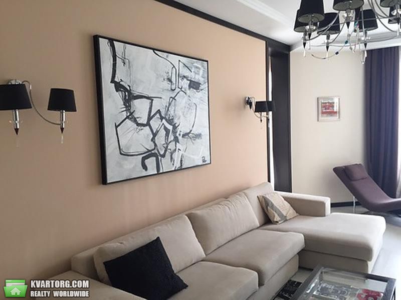 Rent out 2-room apartment. Киев,  Механизаторов — photo 1