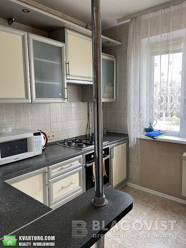 Sell 2-room apartment. Киев, Ревуцького — photo 1