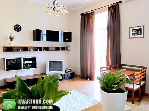 Rent out 2-room apartment. Киев,  Большая Васильковская — photo 2