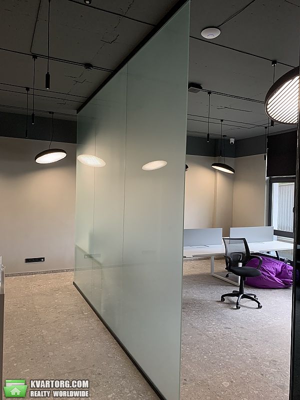 Rent out office. Киев, Е. Коновальца — photo 1