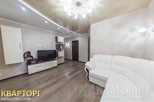 Sell 3-room apartment. Киев, Эрнста — photo 3